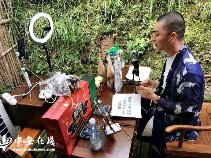 “帶貨”帶到斷貨！七位駐村第一書記組團夸家底（附中獎名單）